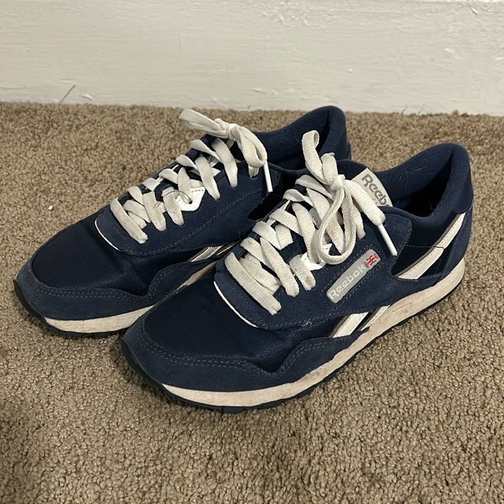 Reebok sneakers navy blue size 8.5